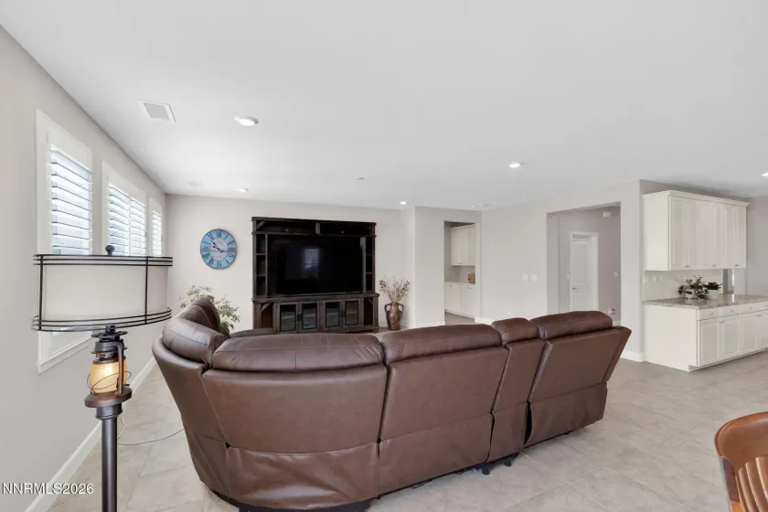 10250 Mother Lode, Reno, Nevada 89521, 3 Bedrooms Bedrooms, ,3 BathroomsBathrooms,Residential,Residential,Mother Lode,260004850