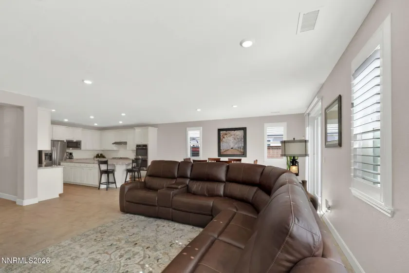 10250 Mother Lode, Reno, Nevada 89521, 3 Bedrooms Bedrooms, ,3 BathroomsBathrooms,Residential,Residential,Mother Lode,260004850