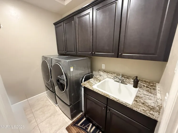 7887 Furnace Creek, Sparks, Nevada 89436, 5 Bedrooms Bedrooms, ,4 BathroomsBathrooms,Residential,Residential,Furnace Creek,0,260004852