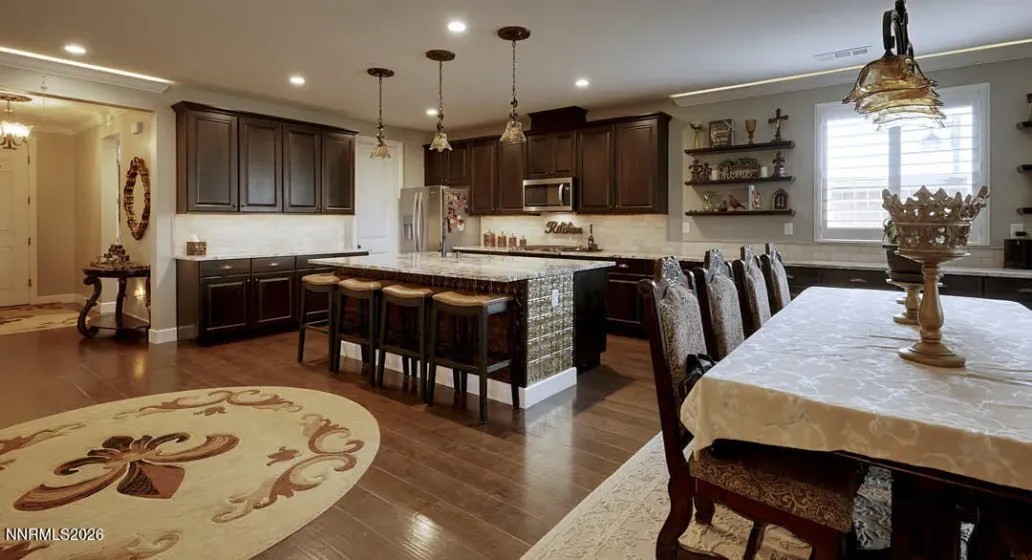 7887 Furnace Creek, Sparks, Nevada 89436, 5 Bedrooms Bedrooms, ,4 BathroomsBathrooms,Residential,Residential,Furnace Creek,260004852