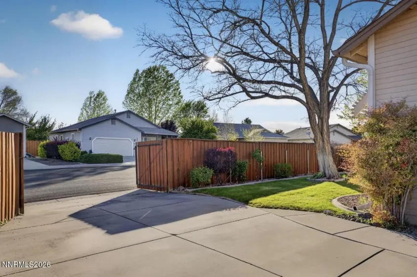 7835 Tiburon, Sparks, Nevada 89436, 4 Bedrooms Bedrooms, ,3 BathroomsBathrooms,Residential,Residential,Tiburon,260004853