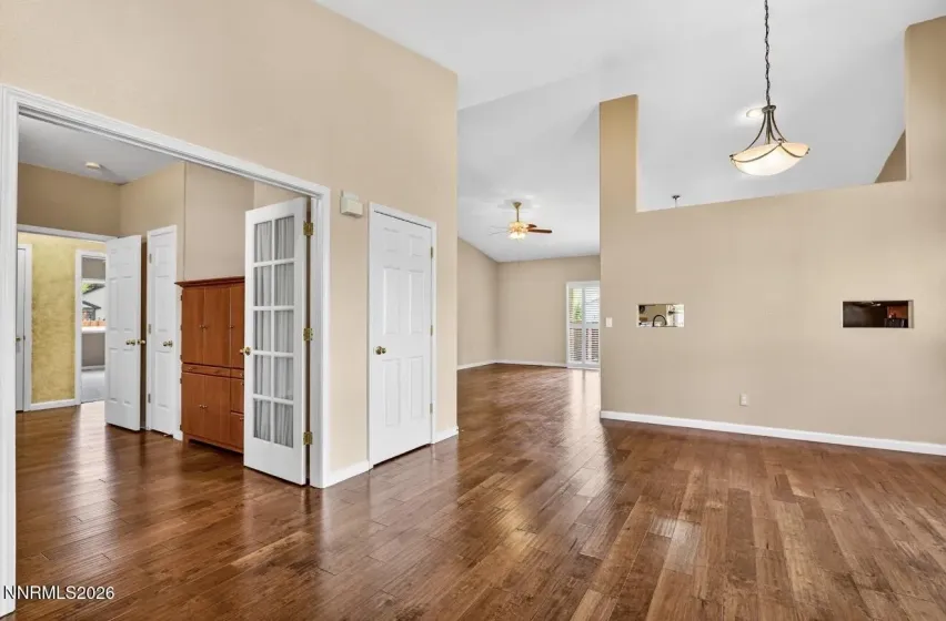 7835 Tiburon, Sparks, Nevada 89436, 4 Bedrooms Bedrooms, ,3 BathroomsBathrooms,Residential,Residential,Tiburon,260004853