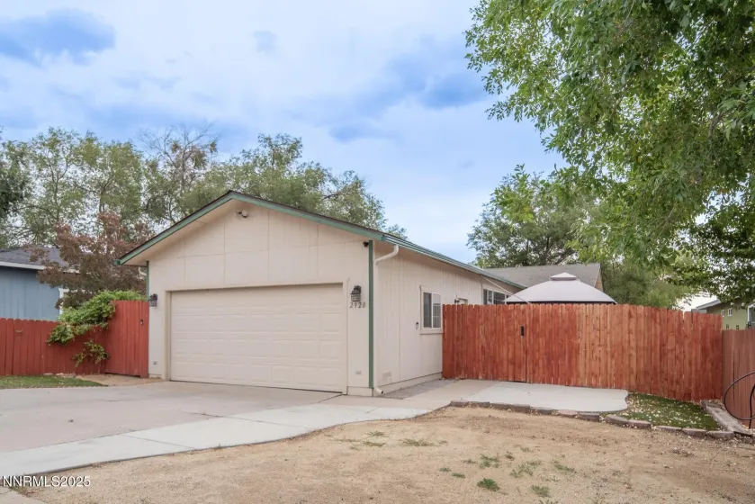 2920 Harding, Reno, Nevada 89503, 3 Bedrooms Bedrooms, ,2 BathroomsBathrooms,Residential,Residential,Harding,260004854