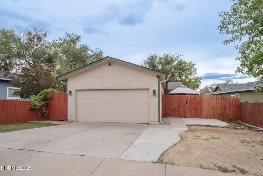 2920 Harding, Reno, Nevada 89503, 3 Bedrooms Bedrooms, ,2 BathroomsBathrooms,Residential,Residential,Harding,260004854