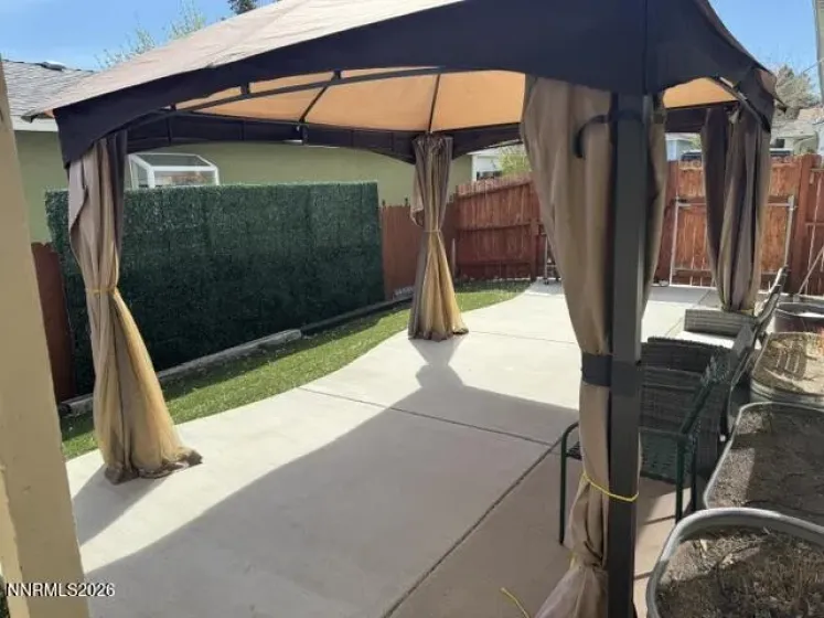 2920 Harding, Reno, Nevada 89503, 3 Bedrooms Bedrooms, ,2 BathroomsBathrooms,Residential,Residential,Harding,260004854