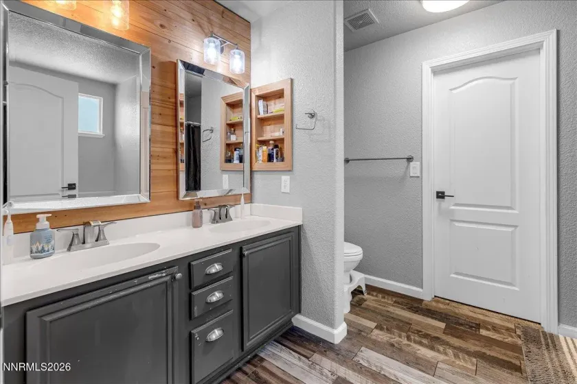 17900 Timber Grove, Reno, Nevada 89508, 3 Bedrooms Bedrooms, ,2 BathroomsBathrooms,Residential,Residential,Timber Grove,260004856