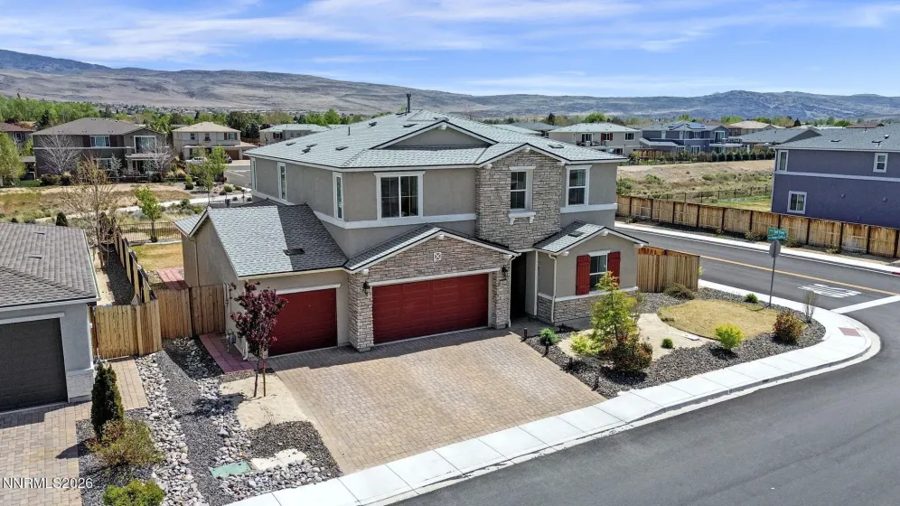 8006 Furnace Creek, Sparks, Nevada 89436, 5 Bedrooms Bedrooms, ,4 BathroomsBathrooms,Residential,Residential,Furnace Creek,260004857