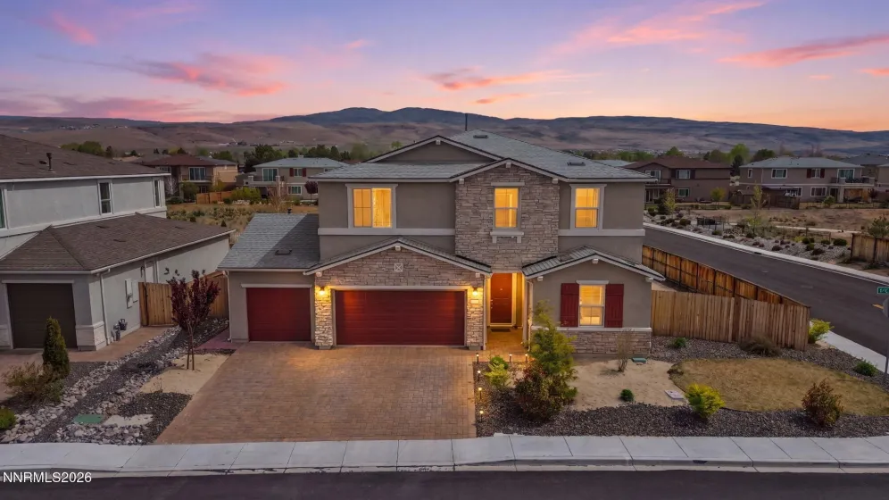 8006 Furnace Creek, Sparks, Nevada 89436, 5 Bedrooms Bedrooms, ,4 BathroomsBathrooms,Residential,Residential,Furnace Creek,260004857