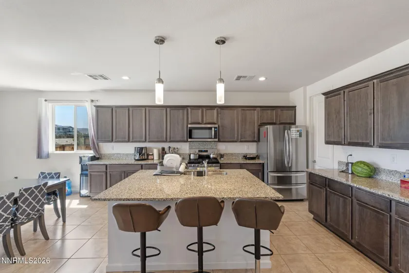 8006 Furnace Creek, Sparks, Nevada 89436, 5 Bedrooms Bedrooms, ,4 BathroomsBathrooms,Residential,Residential,Furnace Creek,260004857