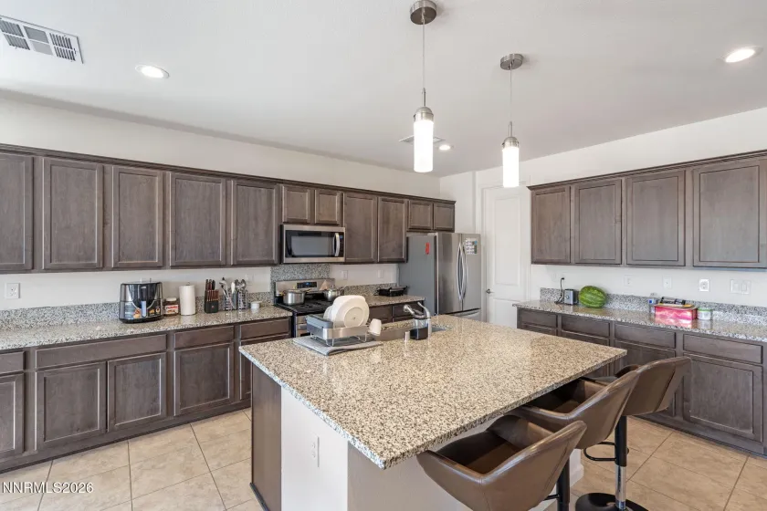 8006 Furnace Creek, Sparks, Nevada 89436, 5 Bedrooms Bedrooms, ,4 BathroomsBathrooms,Residential,Residential,Furnace Creek,260004857