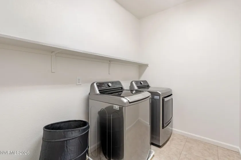 8006 Furnace Creek, Sparks, Nevada 89436, 5 Bedrooms Bedrooms, ,4 BathroomsBathrooms,Residential,Residential,Furnace Creek,260004857