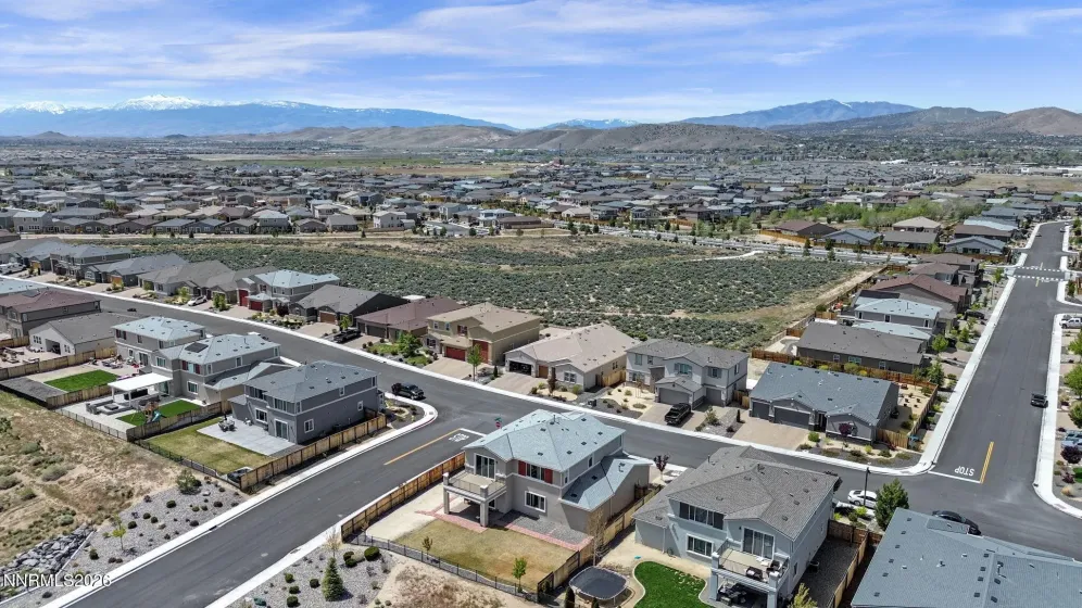 8006 Furnace Creek, Sparks, Nevada 89436, 5 Bedrooms Bedrooms, ,4 BathroomsBathrooms,Residential,Residential,Furnace Creek,260004857