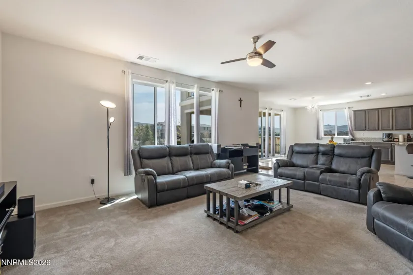 8006 Furnace Creek, Sparks, Nevada 89436, 5 Bedrooms Bedrooms, ,4 BathroomsBathrooms,Residential,Residential,Furnace Creek,260004857