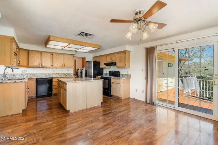 20500 Cooke, Reno, Nevada 89521, 4 Bedrooms Bedrooms, ,3 BathroomsBathrooms,Residential,Residential,Cooke,260004858