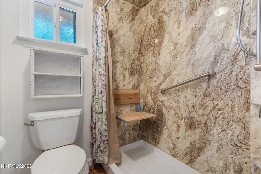 20500 Cooke, Reno, Nevada 89521, 4 Bedrooms Bedrooms, ,3 BathroomsBathrooms,Residential,Residential,Cooke,260004858