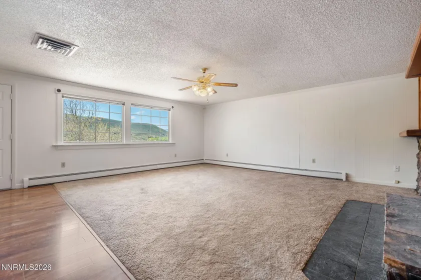 20500 Cooke, Reno, Nevada 89521, 4 Bedrooms Bedrooms, ,3 BathroomsBathrooms,Residential,Residential,Cooke,260004858