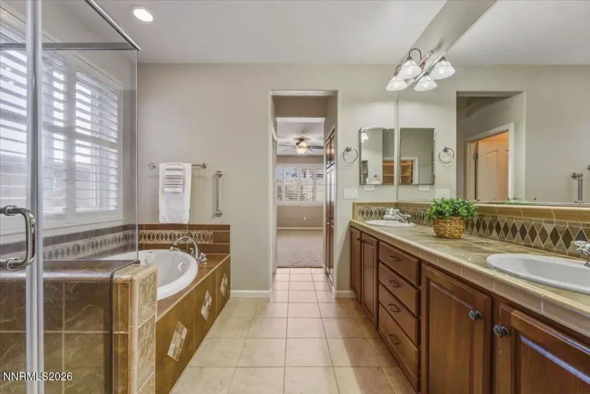 10663 Fort Morgan, Reno, Nevada 89521, 3 Bedrooms Bedrooms, ,2 BathroomsBathrooms,Residential,Residential,Fort Morgan,260000791