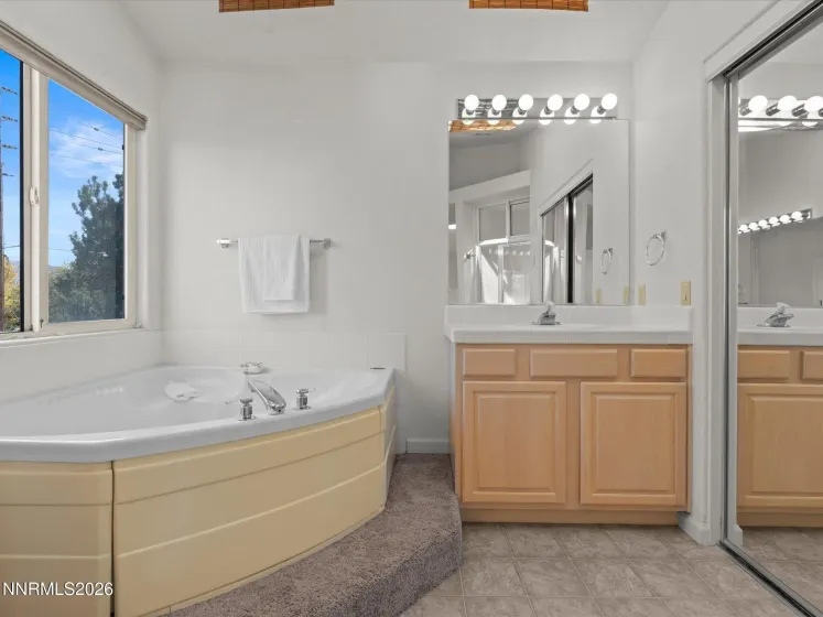 3398 Big Sky, Reno, Nevada 89503, 4 Bedrooms Bedrooms, ,3 BathroomsBathrooms,Residential,Residential,Big Sky,260004862