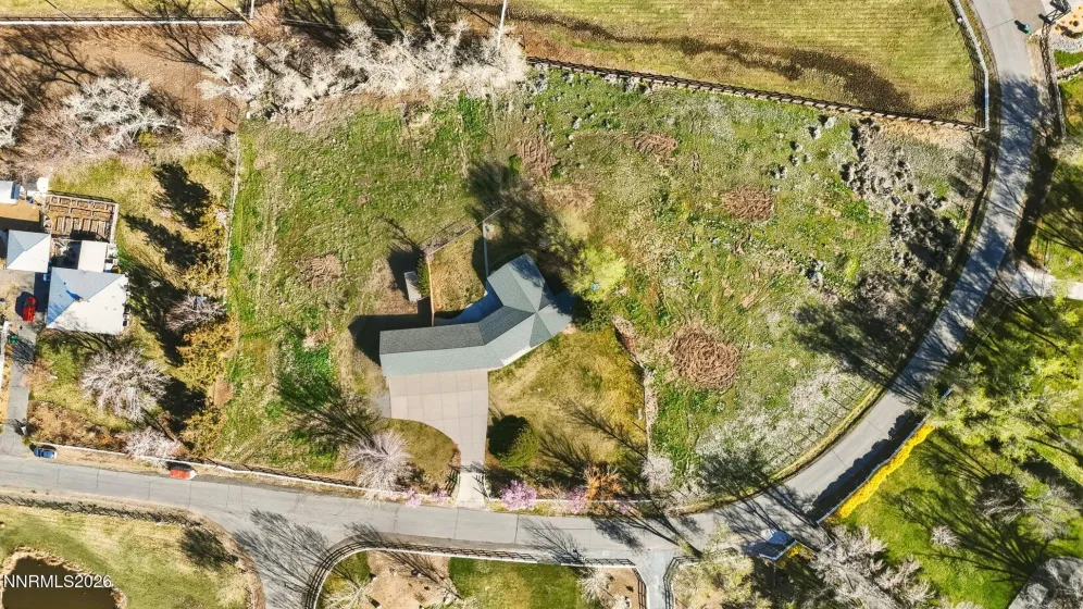 500 Sierra Manor, Reno, Nevada 89511, 3 Bedrooms Bedrooms, ,2 BathroomsBathrooms,Residential,Residential,Sierra Manor,260003066