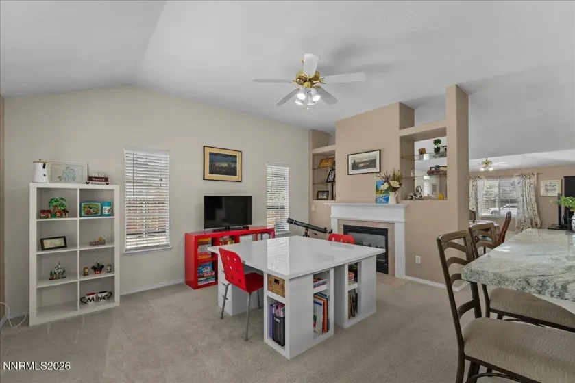 1053 Turtledove, Sparks, Nevada 89441, 4 Bedrooms Bedrooms, ,2 BathroomsBathrooms,Residential,Residential,Turtledove,260004864