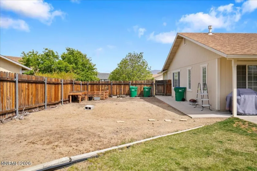 1053 Turtledove, Sparks, Nevada 89441, 4 Bedrooms Bedrooms, ,2 BathroomsBathrooms,Residential,Residential,Turtledove,260004864