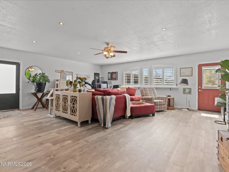 2530 Henning, Minden, Nevada 89423, 4 Bedrooms Bedrooms, ,4 BathroomsBathrooms,Residential,Residential,Henning,260004863