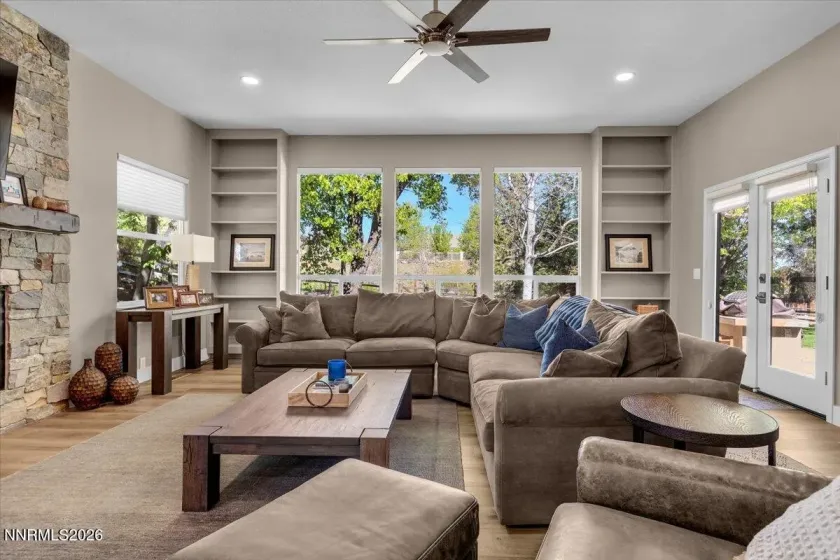 5105 Tucumcari, Reno, Nevada 89511, 4 Bedrooms Bedrooms, ,3 BathroomsBathrooms,Residential,Residential,Tucumcari,260004865