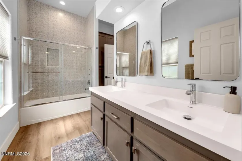 5105 Tucumcari, Reno, Nevada 89511, 4 Bedrooms Bedrooms, ,3 BathroomsBathrooms,Residential,Residential,Tucumcari,260004865