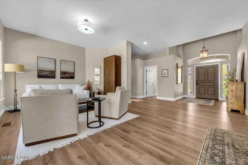 5105 Tucumcari, Reno, Nevada 89511, 4 Bedrooms Bedrooms, ,3 BathroomsBathrooms,Residential,Residential,Tucumcari,260004865