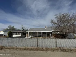 1233 Briggs, Fallon, Nevada 89406, 3 Bedrooms Bedrooms, ,2 BathroomsBathrooms,Residential,Residential,Briggs,260004870