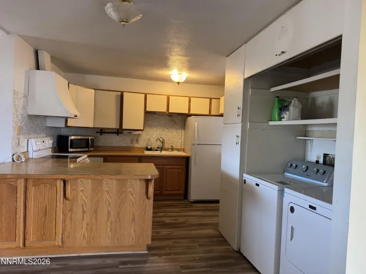 1233 Briggs, Fallon, Nevada 89406, 3 Bedrooms Bedrooms, ,2 BathroomsBathrooms,Residential,Residential,Briggs,260004870