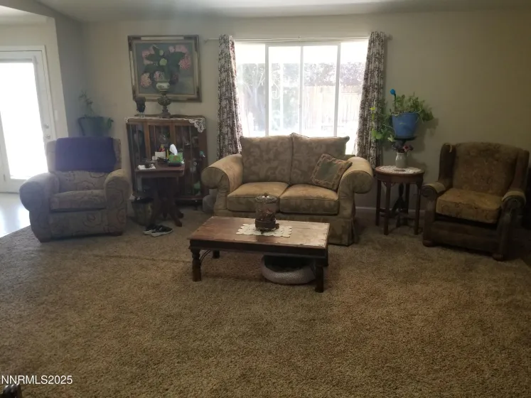 715 Shadow, Fernley, Nevada 89408, 3 Bedrooms Bedrooms, ,2 BathroomsBathrooms,Residential,Residential,Shadow,260004872