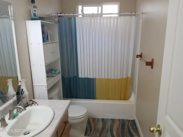 715 Shadow, Fernley, Nevada 89408, 3 Bedrooms Bedrooms, ,2 BathroomsBathrooms,Residential,Residential,Shadow,260004872