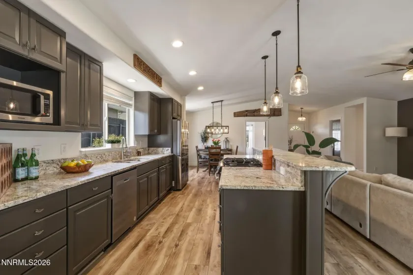 1743 Desert Peach, Carson City, Nevada 89703, 4 Bedrooms Bedrooms, ,2 BathroomsBathrooms,Residential,Residential,Desert Peach,260004871