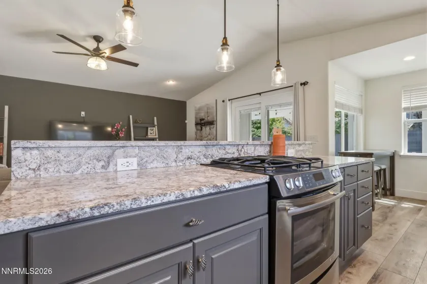 1743 Desert Peach, Carson City, Nevada 89703, 4 Bedrooms Bedrooms, ,2 BathroomsBathrooms,Residential,Residential,Desert Peach,260004871