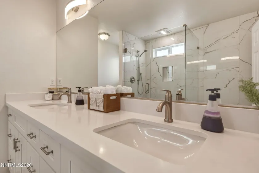 1743 Desert Peach, Carson City, Nevada 89703, 4 Bedrooms Bedrooms, ,2 BathroomsBathrooms,Residential,Residential,Desert Peach,260004871