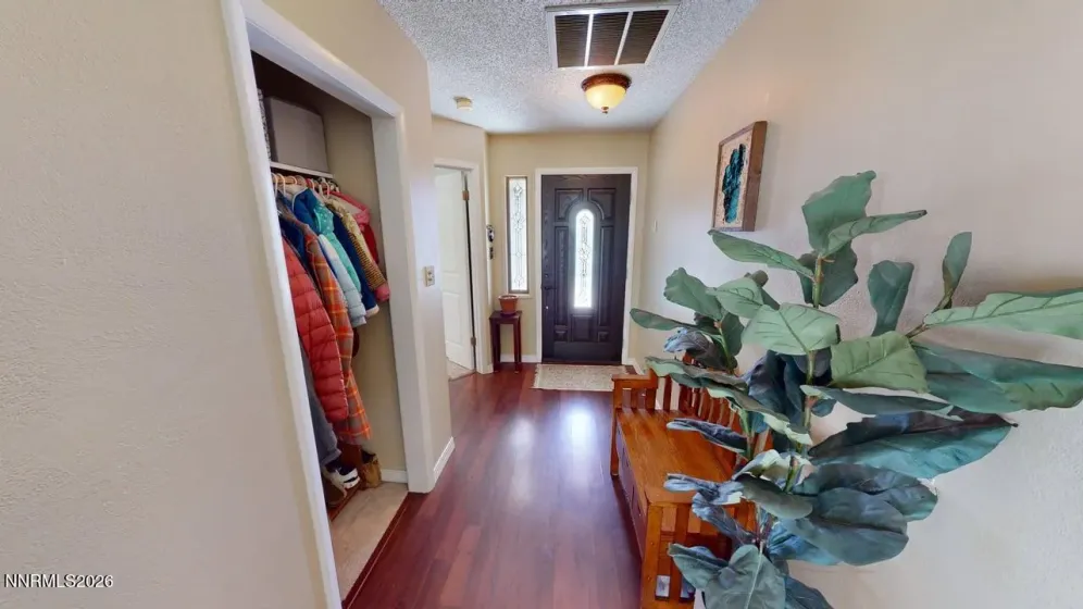 646 National, Winnemucca, Nevada 89445, 3 Bedrooms Bedrooms, ,2 BathroomsBathrooms,Residential,Residential,National,260004873