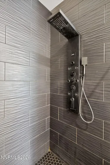 2320 Empire, Reno, Nevada 89521, 5 Bedrooms Bedrooms, ,3 BathroomsBathrooms,Residential,Residential,Empire,260004874