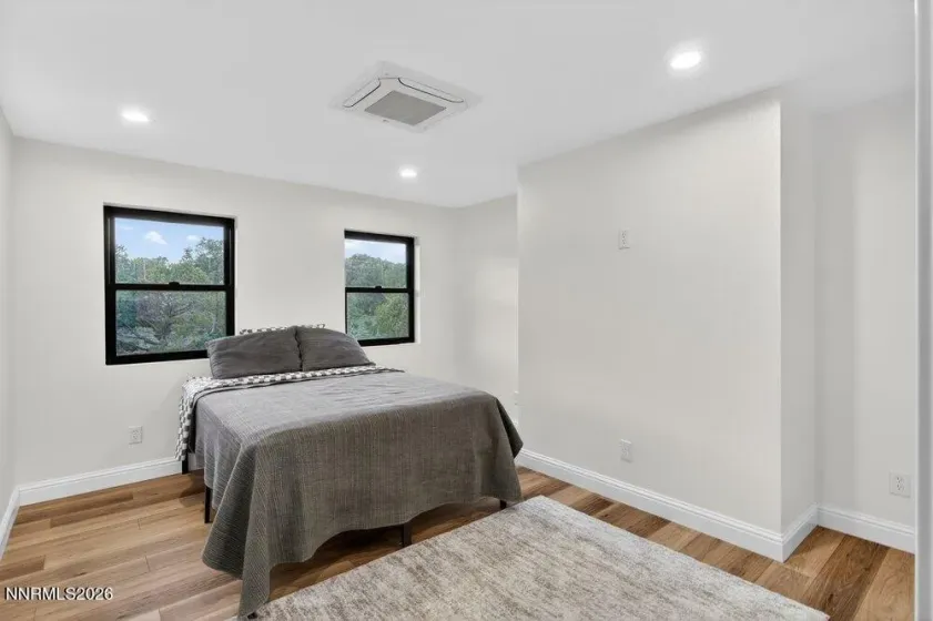 2320 Empire, Reno, Nevada 89521, 5 Bedrooms Bedrooms, ,3 BathroomsBathrooms,Residential,Residential,Empire,260004874