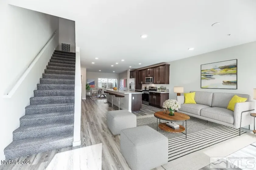 2393 Tecumseh, Sparks, Nevada 89436, 3 Bedrooms Bedrooms, ,4 BathroomsBathrooms,Residential,Residential,Tecumseh,260004877