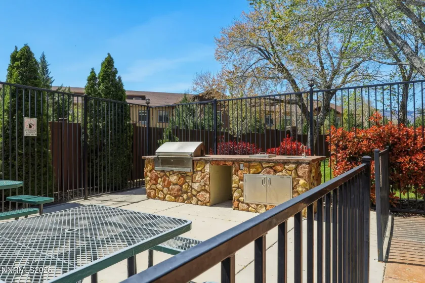 530 Patriot, Reno, Nevada 89511, 2 Bedrooms Bedrooms, ,2 BathroomsBathrooms,Residential,Residential,Patriot,260004879