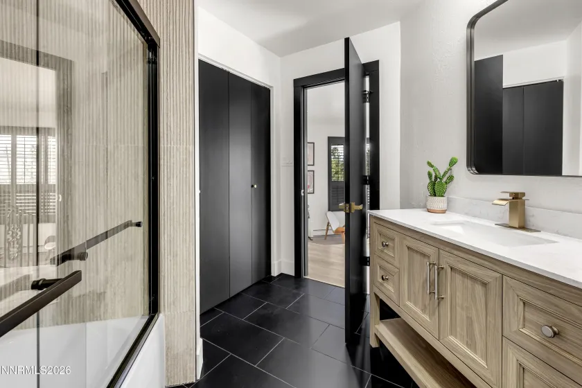 3020 Malapi, Sparks, Nevada 89431, 4 Bedrooms Bedrooms, ,4 BathroomsBathrooms,Residential,Residential,Malapi,260004878