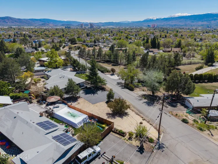 3020 Malapi, Sparks, Nevada 89431, 4 Bedrooms Bedrooms, ,4 BathroomsBathrooms,Residential,Residential,Malapi,260004878