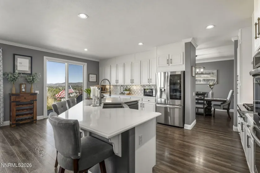 2808 Grosmont, Sparks, Nevada 89436, 4 Bedrooms Bedrooms, ,3 BathroomsBathrooms,Residential,Residential,Grosmont,260004881