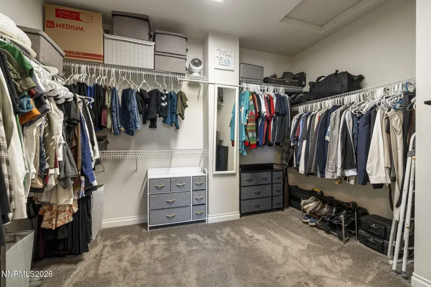 2808 Grosmont, Sparks, Nevada 89436, 4 Bedrooms Bedrooms, ,3 BathroomsBathrooms,Residential,Residential,Grosmont,260004881