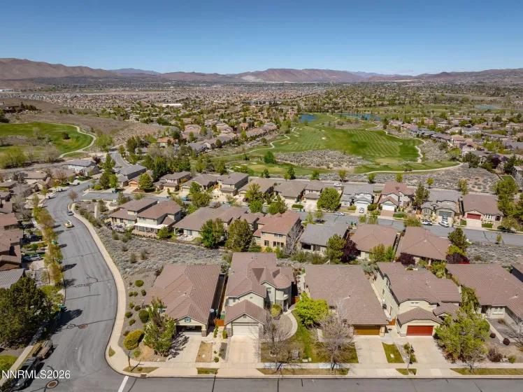 2808 Grosmont, Sparks, Nevada 89436, 4 Bedrooms Bedrooms, ,3 BathroomsBathrooms,Residential,Residential,Grosmont,260004881