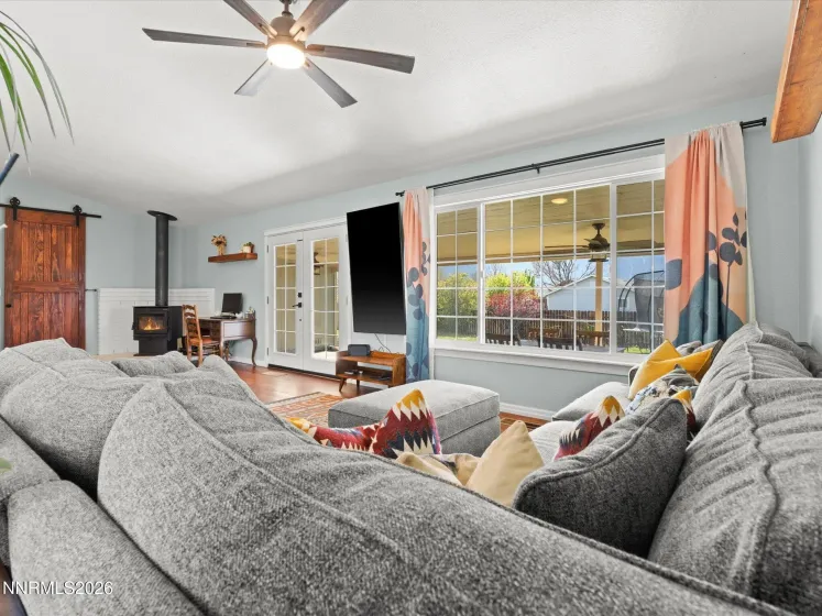 1317 Mary Jo, Gardnerville, Nevada 89460, 4 Bedrooms Bedrooms, ,2 BathroomsBathrooms,Residential,Residential,Mary Jo,260004882