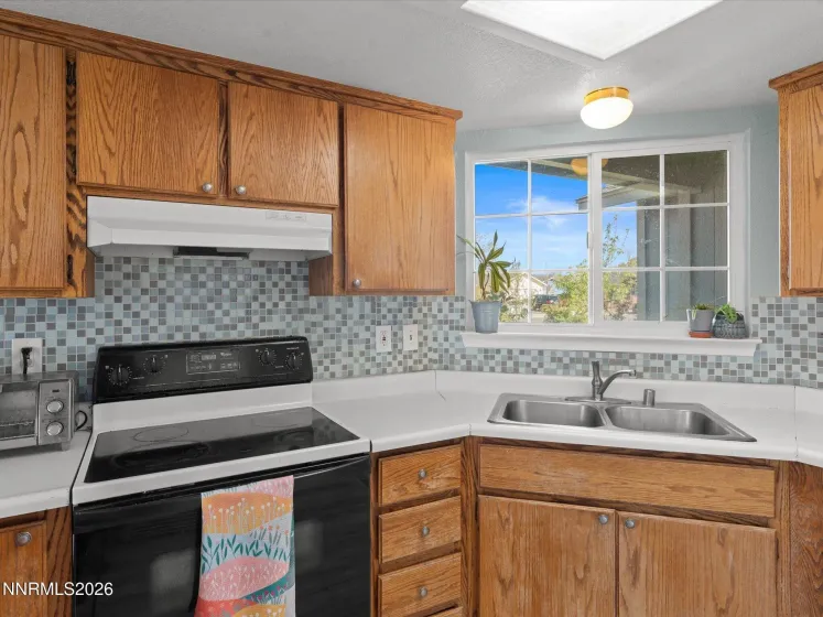 1317 Mary Jo, Gardnerville, Nevada 89460, 4 Bedrooms Bedrooms, ,2 BathroomsBathrooms,Residential,Residential,Mary Jo,260004882