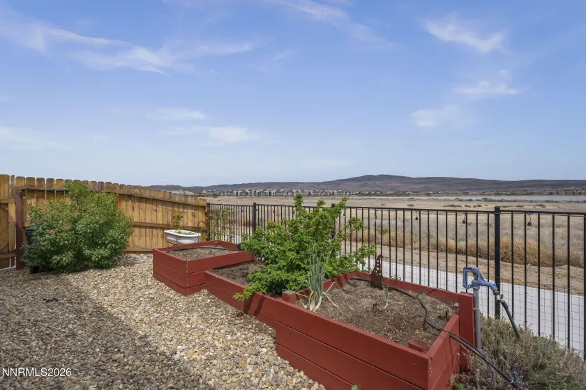 6448 Field Eagle, Sparks, Nevada 89436, 4 Bedrooms Bedrooms, ,2 BathroomsBathrooms,Residential,Residential,Field Eagle,260004883