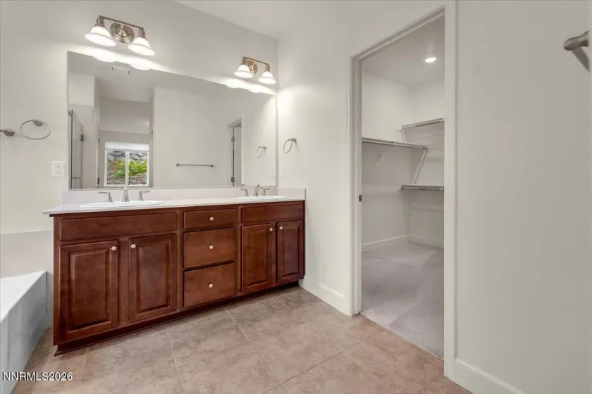 2792 Precious Metal, Reno, Nevada 89521, 4 Bedrooms Bedrooms, ,2 BathroomsBathrooms,Residential,Residential,Precious Metal,260004885